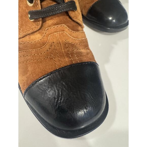 Chanel Suede, Leather Toe, CC Logo, Lace Up Ankle Boots Size 38.5, w/box - Picture 3 of 16